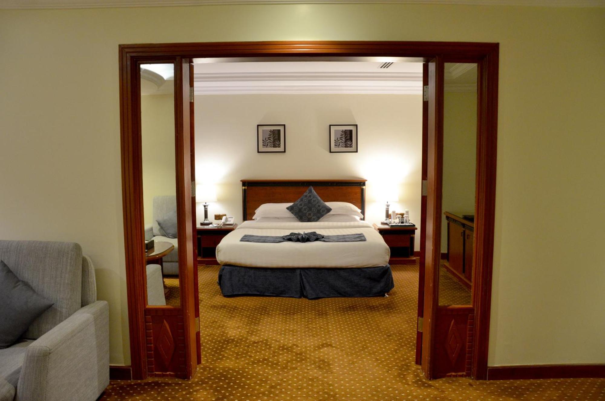 Crown Tower Hotel Al Al Jubail Exterior foto