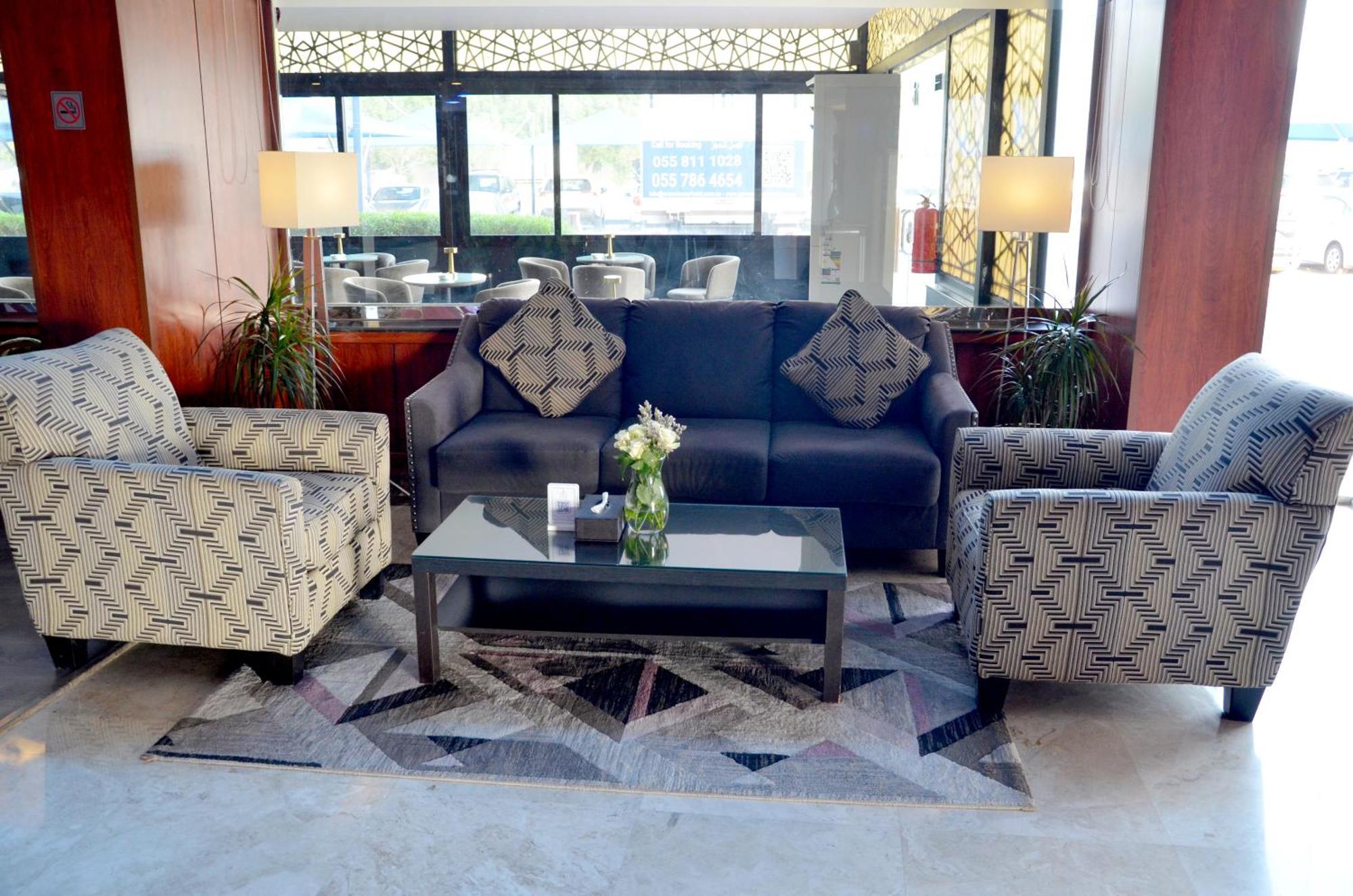 Crown Tower Hotel Al Al Jubail Exterior foto